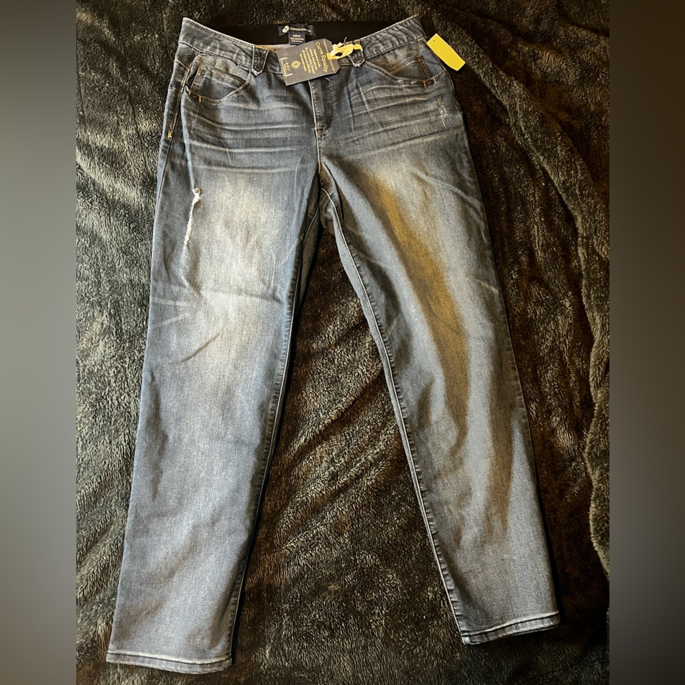 Democracy jeans size 16w nwt